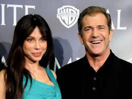 Mel Gibson and Grigorieva in a function